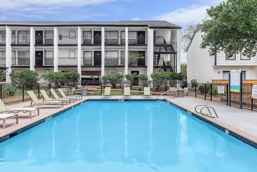 Photo - 4400 Memorial Dr Unidad 30-1203