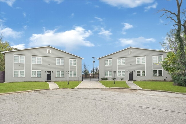 Photo - 4322 Alconbury Ln Unit 1