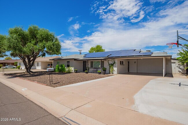 Photo - 2136 W Village Dr