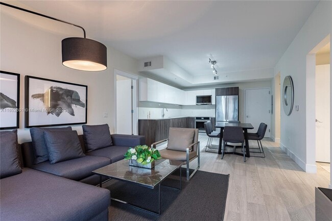 Photo - 2960 NE 207th St Unidad 904 Rental