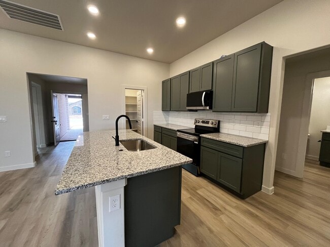 Photo - 2016 Cottonwood Ave