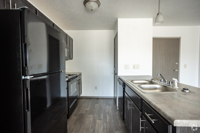 Building Photo - Willows South Commons Rental