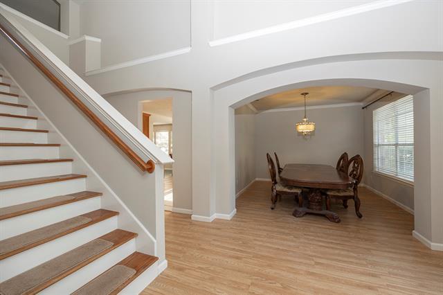Photo - 6405 Calloway Dr