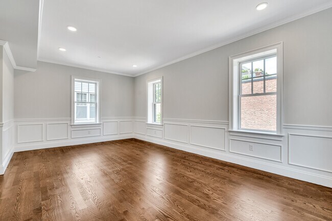 128 Longwood Ave Unit U2