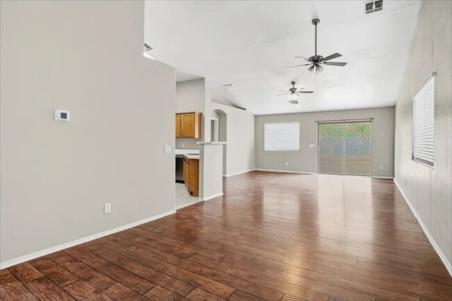 Photo - 303 Banberry Dr SE