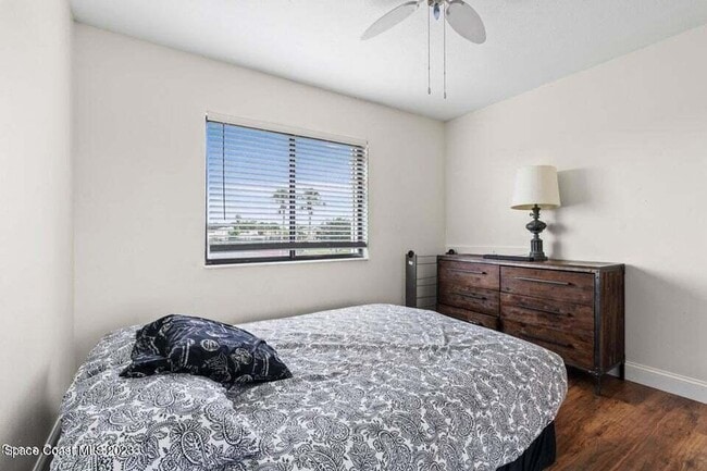 Photo - 1411 Sheafe Ave NE