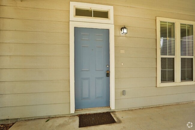 Building Photo - Adorable 2-story 3 Bedroom 2.5 Bath in Cyp... Rental