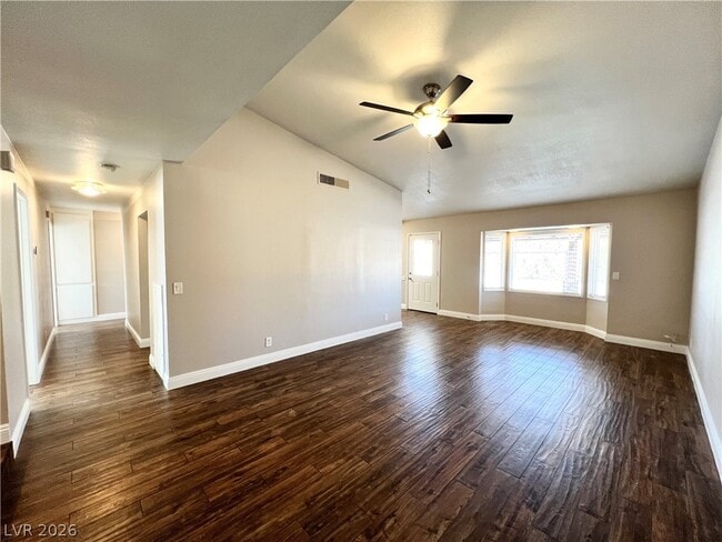 Photo - 6446 Meadowlark Ln