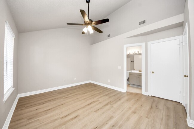 Photo - 2910 Grants Lake Blvd Unit 1205
