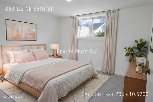 Photo - 860 NE 85th St