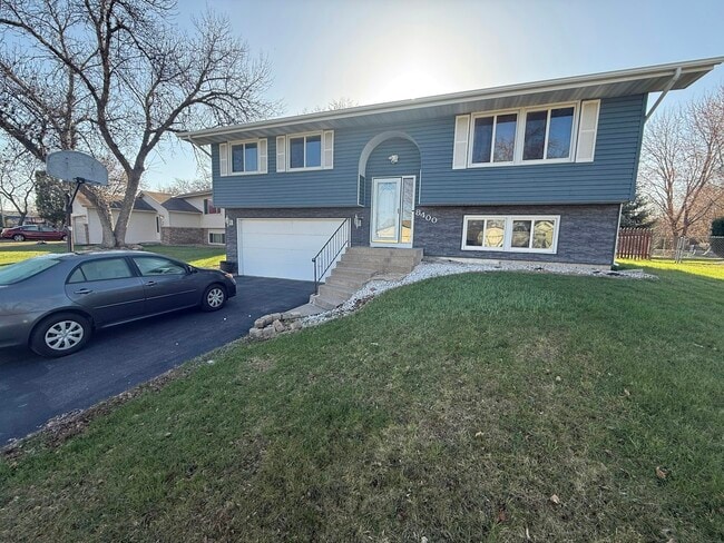 Photo - 8400 Kentucky Ave N House