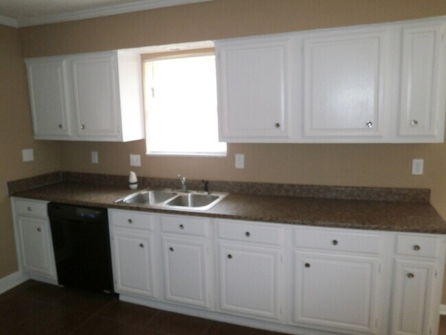 Photo - 11226 Beauvoir Dr