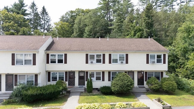 Building Photo - 814 Court St Unit A