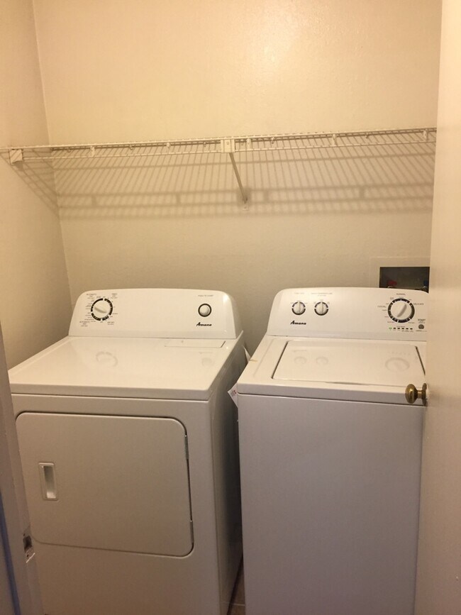 Photo - Spacious 2bed/2bath Condo For Rent at The ...