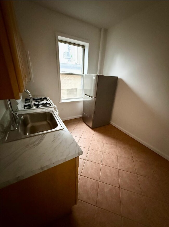 Photo - 132 39th St Unit A2