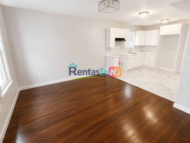 Photo - 508 Norwood St Unidad 2