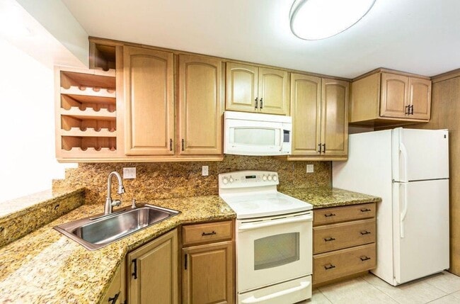 Photo - 6 Royal Palm Way Unit 102