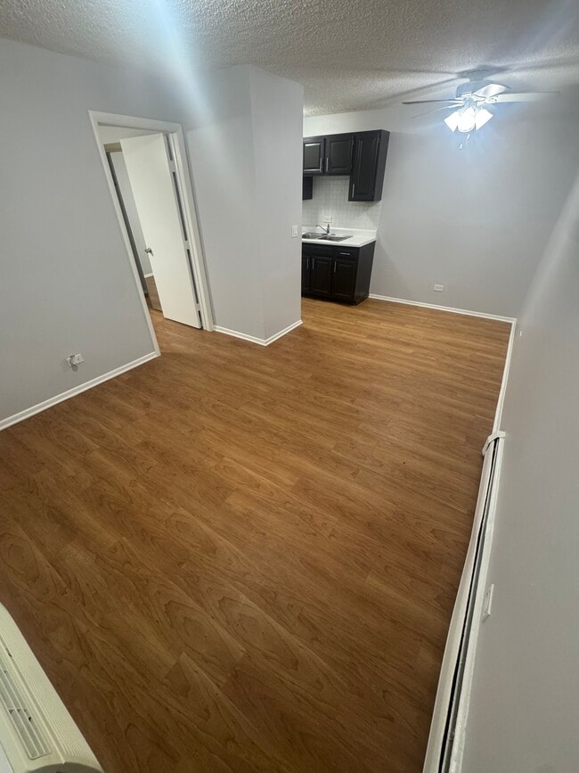 Photo - 4636 N Beacon St