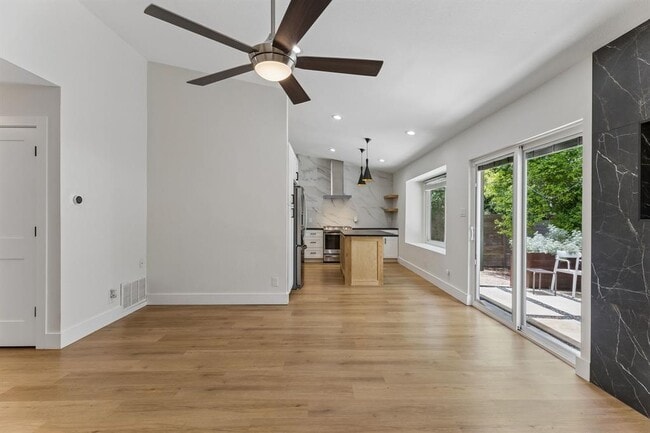 Photo - 6312 Clubway Ln