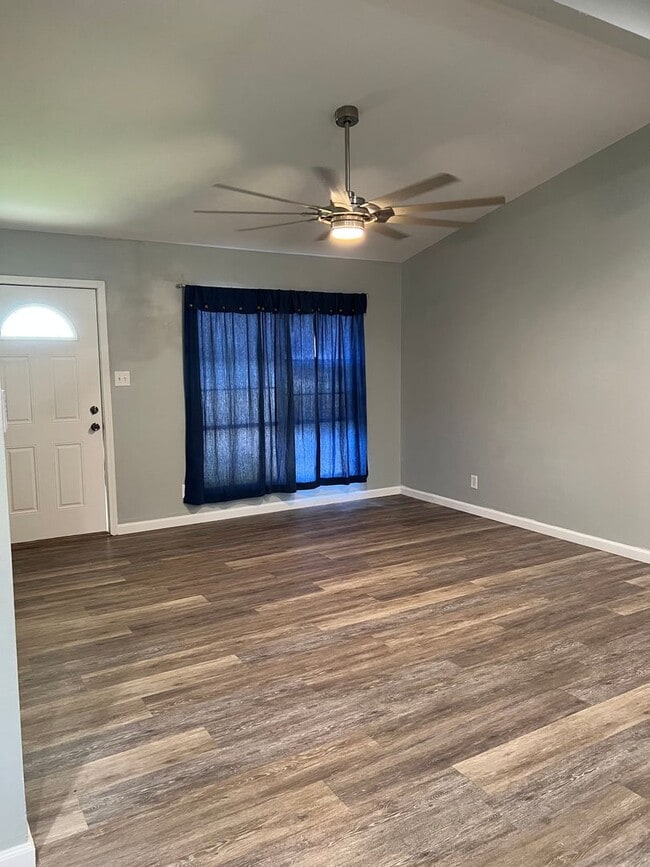 Photo - Home for lease