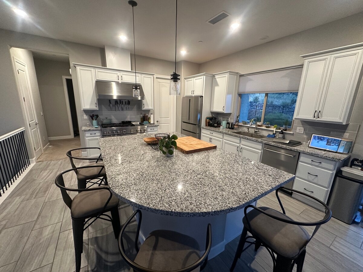 Photo - 445 Gooseberry Dr