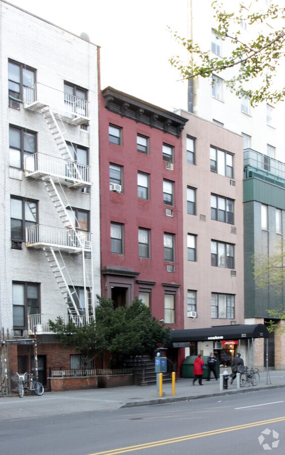 Primary Photo - 322 E 14th St