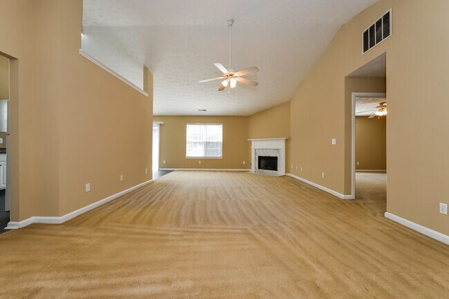Photo - 2330 Glen Chase Ln