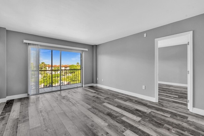 Photo - 4158 Inverrary Dr