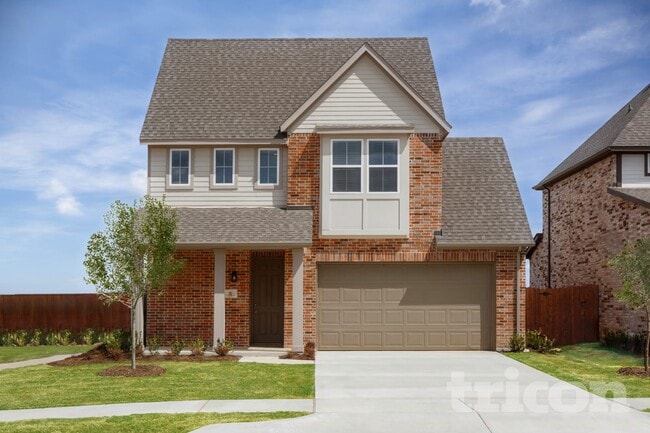 Building Photo - 313 Lincoln Cir