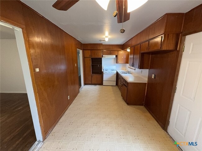 Photo - 3312 Lake Travis Ave