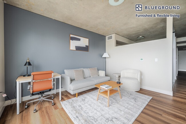 Photo - 101 Taylor Ave N Unidad FL9-ID987