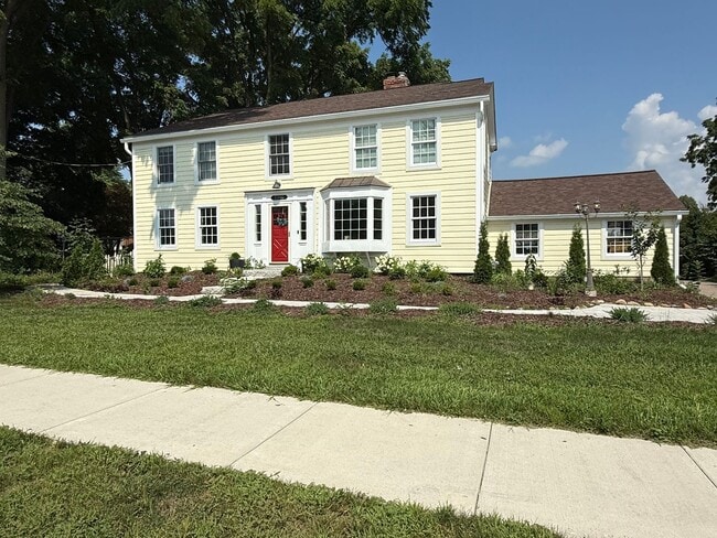 Building Photo - 45800 W Ann Arbor Trail