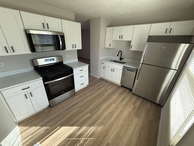Photo - 8170 Northway Dr