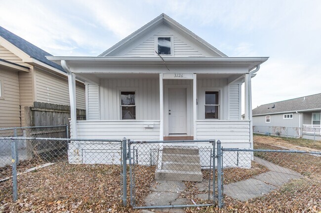 Building Photo - Cozy 2 Bed 1 Bath House!