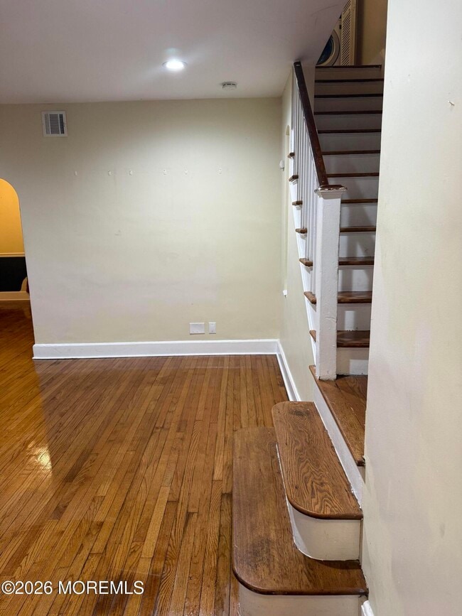 Photo - 12 Frances Pl