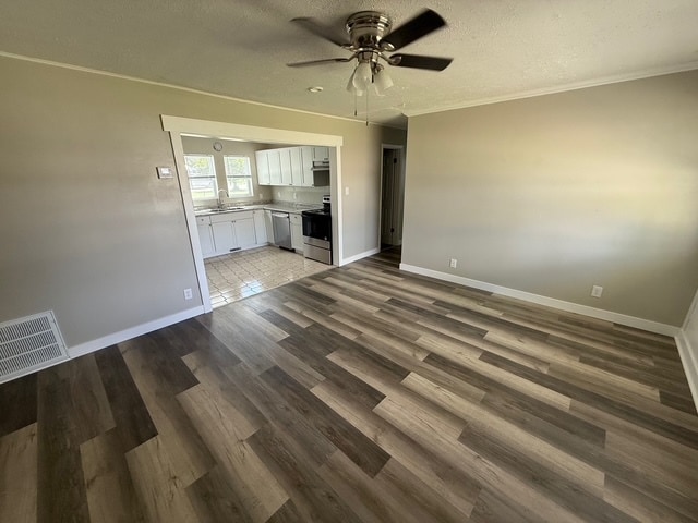 Photo - 857 Osage Ave