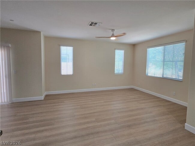 2715 Hammetts Landing Walk
