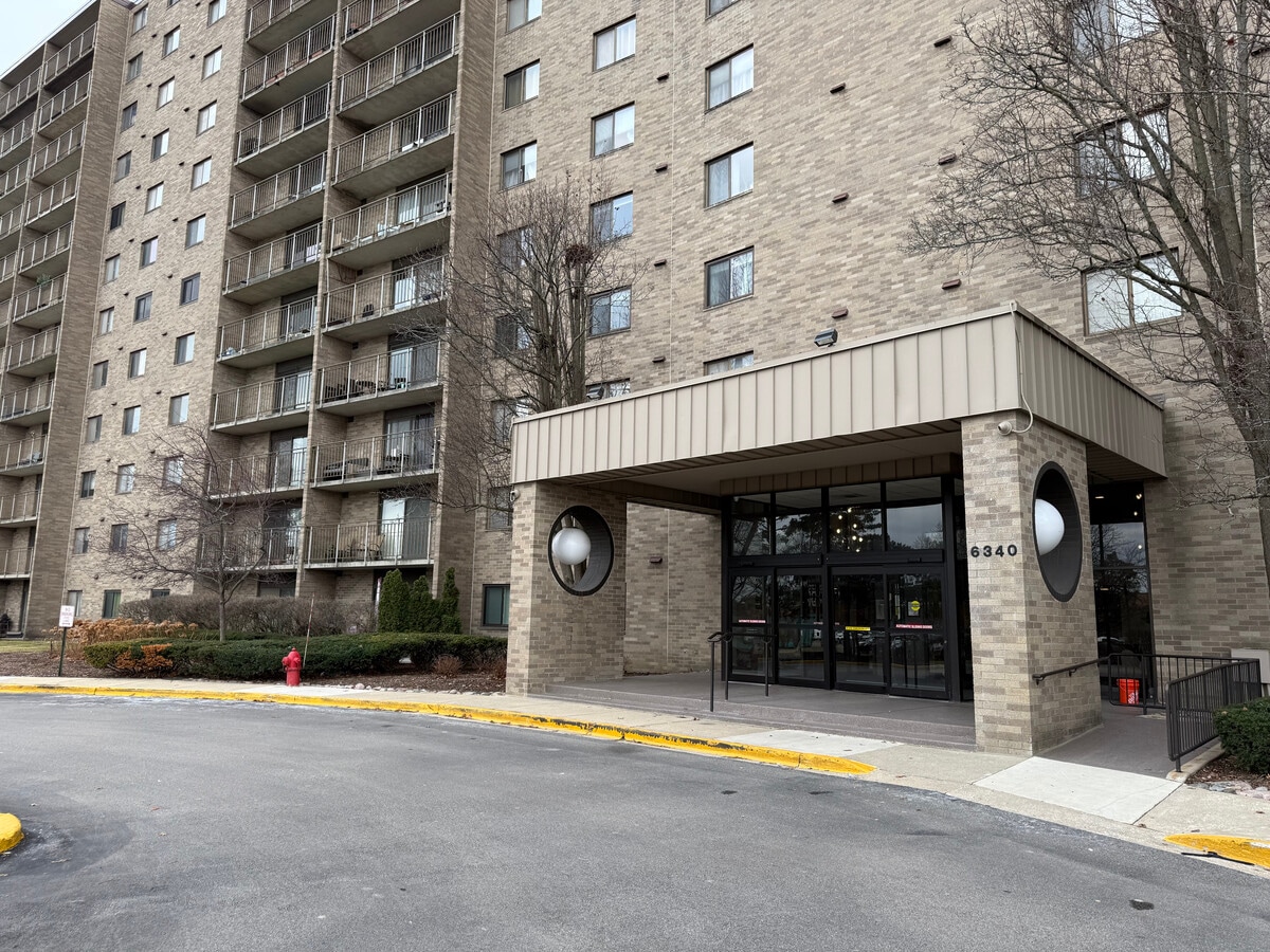 Photo - 6340 Americana Dr Unit 1102