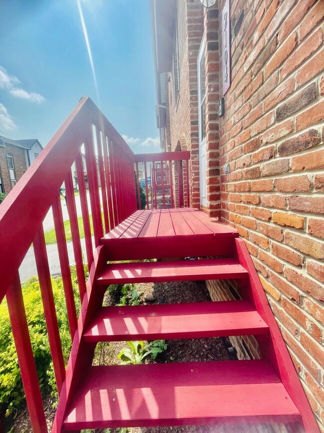 Photo - 3-Bedroom 2.5 bath Townhome in Imperial – ...