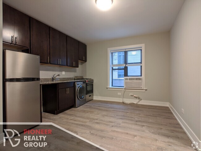 Building Photo - 437 W Belden Ave Unit 429.5B-203 Rental