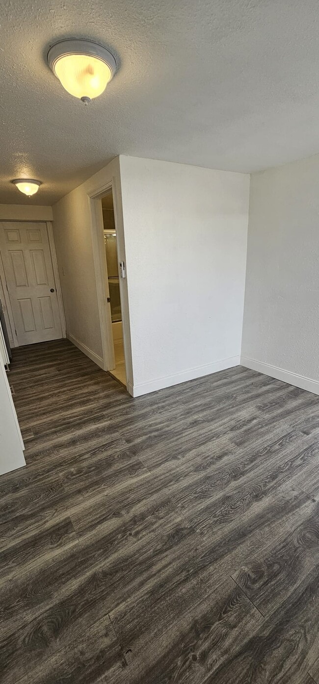 Photo - 3328 Wilson St