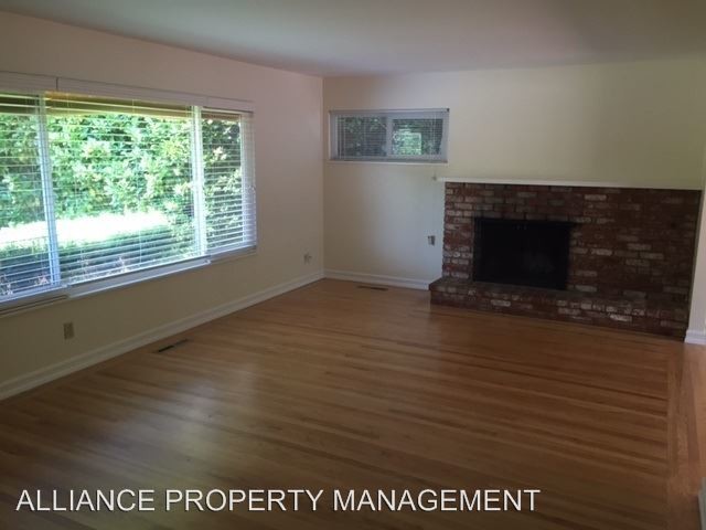 Photo - 4 br, 2.5 bath House - 3443 Fir Drive