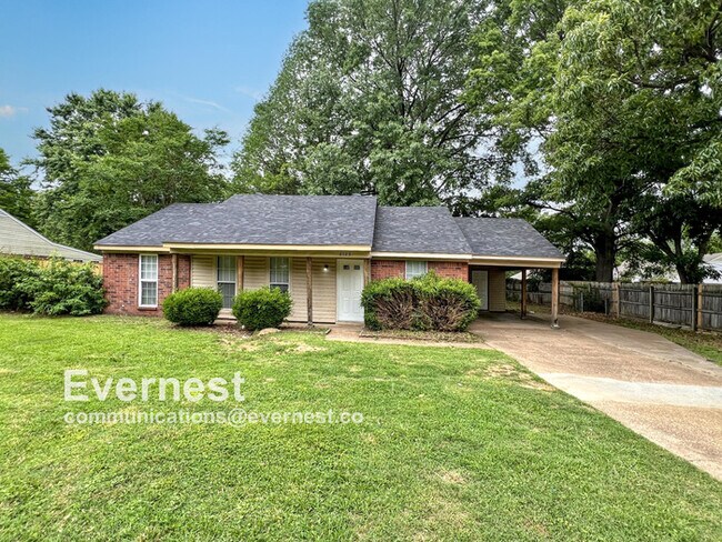 Photo - 6123 Kensington Cir House