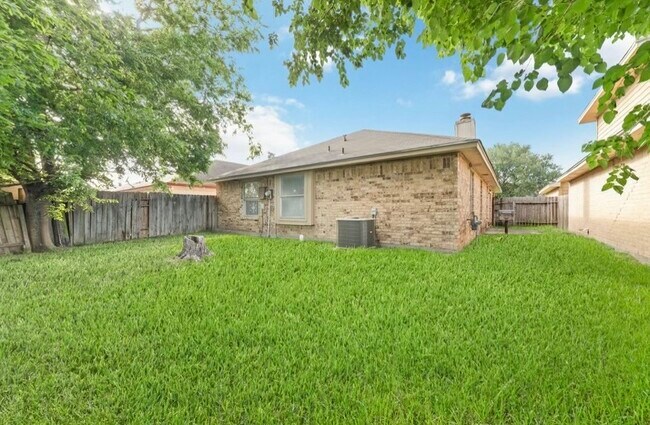 Photo - 13523 Bonilla Ln