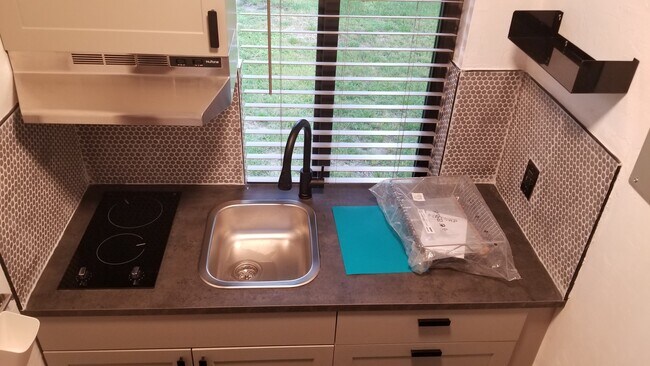 Photo - 515 S 20th Ave Unidad EFFICIENCY FIVE