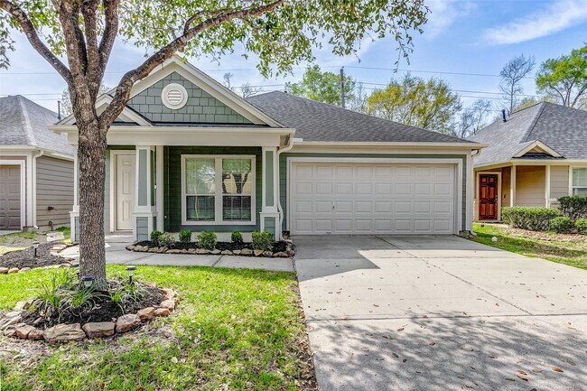 Building Photo - 12838 Pecan Shores Dr Rental