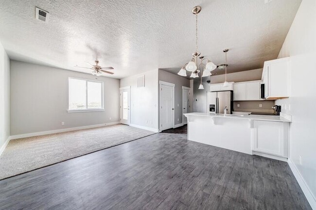 Photo - 4216 W 1530 N