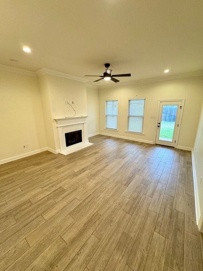 Photo - Willow Heights Home!