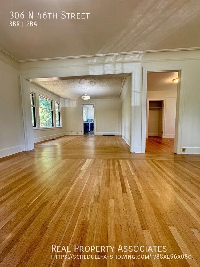 Photo - 306 N 46th St