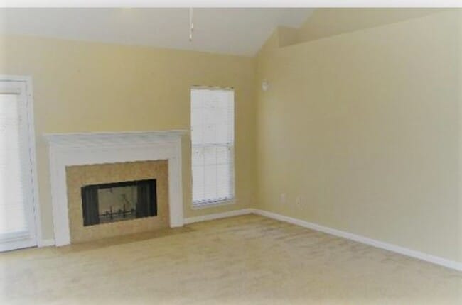 256 Silver Brook Cir